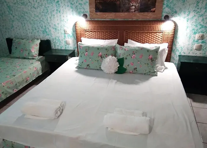 Guest house Nikos Victoria Skiathos Town