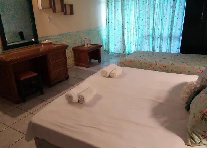 Nikos Victoria Guest house