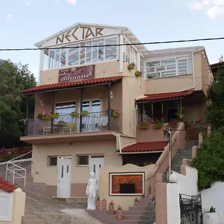 Nikos Victoria * Città di Skiathos